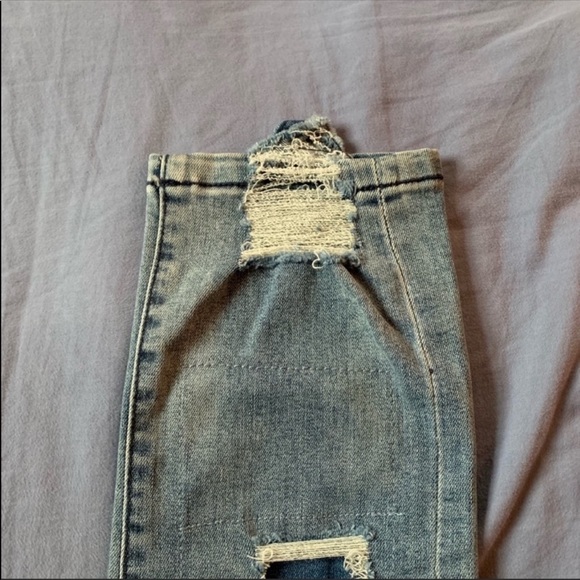 New York and Company Soho Legging Crops - Picture 4 of 6